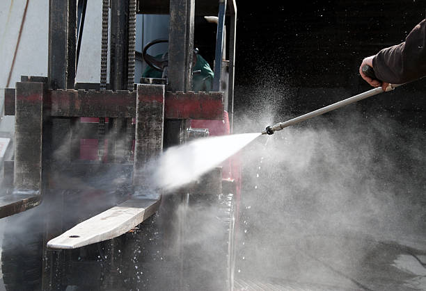 Best Pressure Washing Contractors  in Brooksi, DE